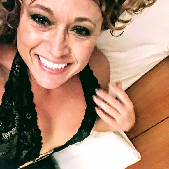 Meet your Posher, Nicky.. - Picture 2 of 8